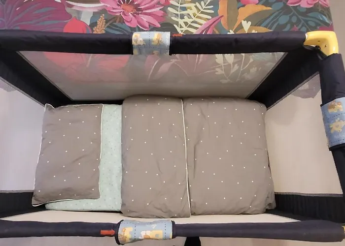 La Maison De L'abeille De Percey * Longeau-Percey