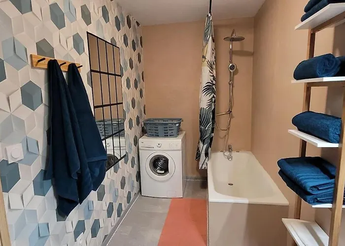 La Maison De L'abeille De Percey شقة Longeau-Percey